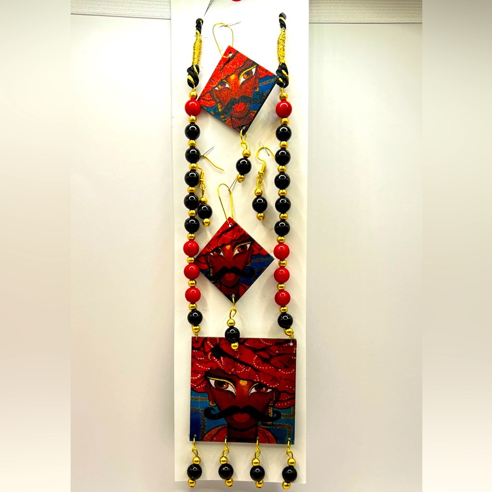 Fashion art jewelry necklace and earring set